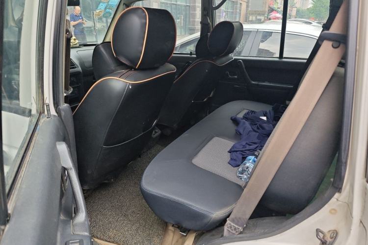 Used Leopaard Heijingang 2013 2.2L Manual 4x4 Standard Edition Left Rear Seat