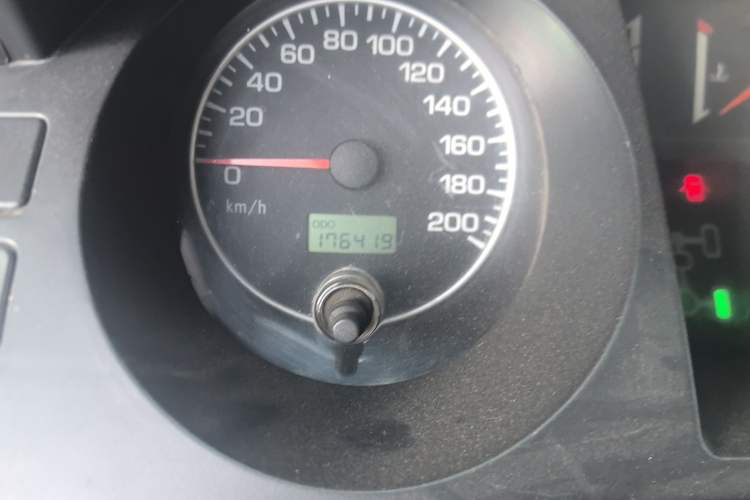 Used Leopaard Heijingang 2013 2.2L Manual 4x4 Standard Edition Odometer Close Up