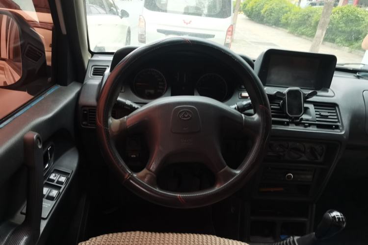 Used Leopaard Heijingang 2013 2.2L Manual Two-Wheel Drive Standard Version Steering Wheel