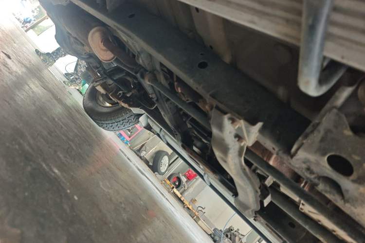 Used Leopaard Heijingang 2014 2.4L Manual 4x4 Chassis Front Right
