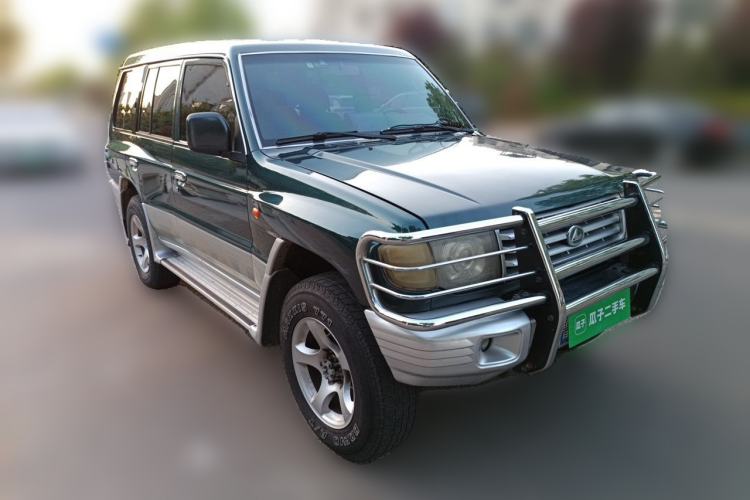Used Leopaard Heijingang 2014 2.4L Manual 4x4 Front Right 45 Deg