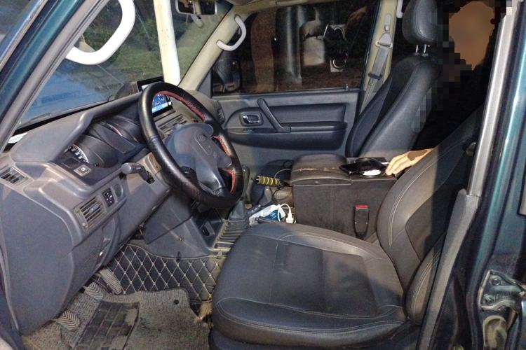 Used Leopaard Heijingang 2014 2.4L Manual 4x4 Left Front Seat