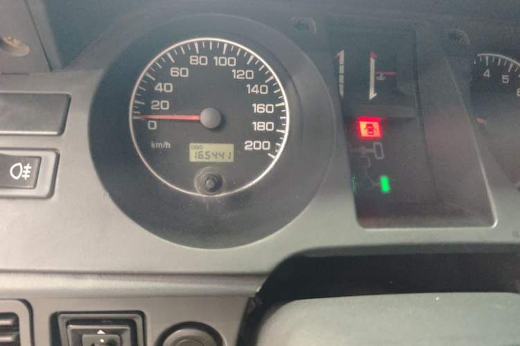 Used Leopaard Heijingang 2014 2.4L Manual 4x4 Odometer Close Up