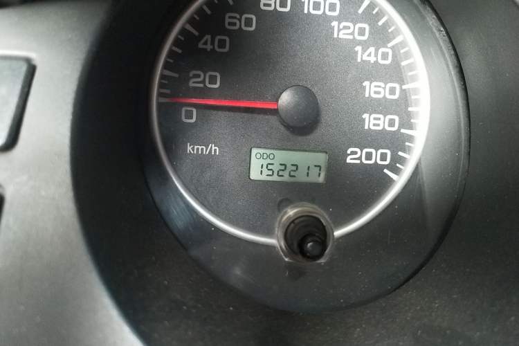 Used Leopaard Heijingang 2014 2.4L Manual 4x4 Odometer Close Up