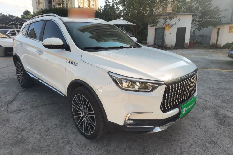 Used Leopaard Mattu 2018 1.6T GDI DCT Elite Model Front Right 45 Deg