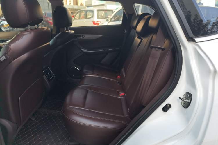 Used Leopaard Mattu 2018 1.6T GDI DCT Elite Model Left Rear Seat