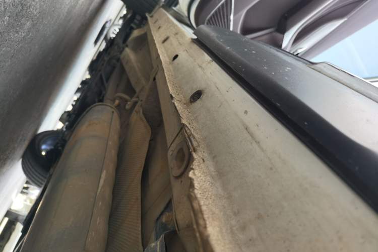 Used Leopaard Mattu 2018 1.6T GDI DCT Elite Model Left Side Sill