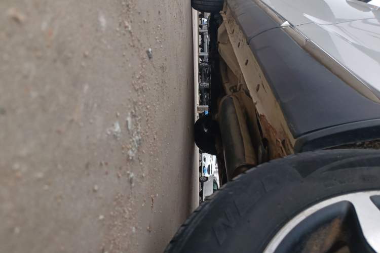 Used Leopaard Mattu 2018 1.6T GDI DCT Comfort Model Left Side Sill