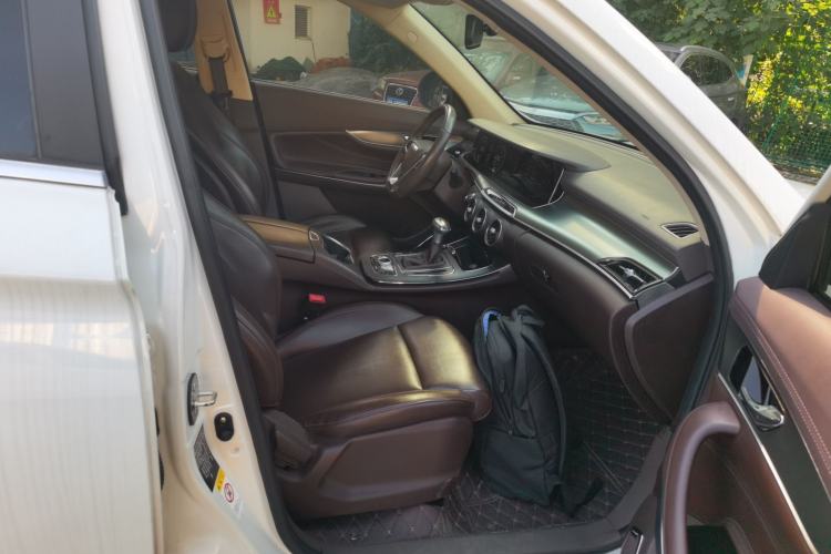 Used Leopaard Mattu 2018 1.6T GDI DCT Elite Model Right Front Seat
