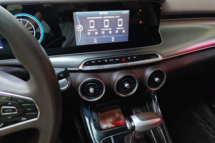 Used Leopaard Mattu 2018 1.6T GDI DCT Comfort Model Audio And AC Panel