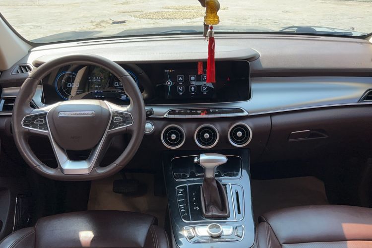 Used Leopaard Mattu 2018 1.6T GDI DCT Elite Model Center Console