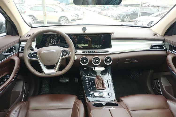 Used Leopaard Mattu 2018 1.6T GDI DCT Elite Model Center Console
