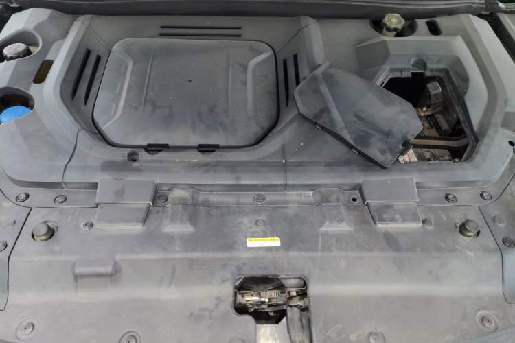 Used Leopaard Mattu 2018 1.6T GDI DCT Luxury Model Engine Bay