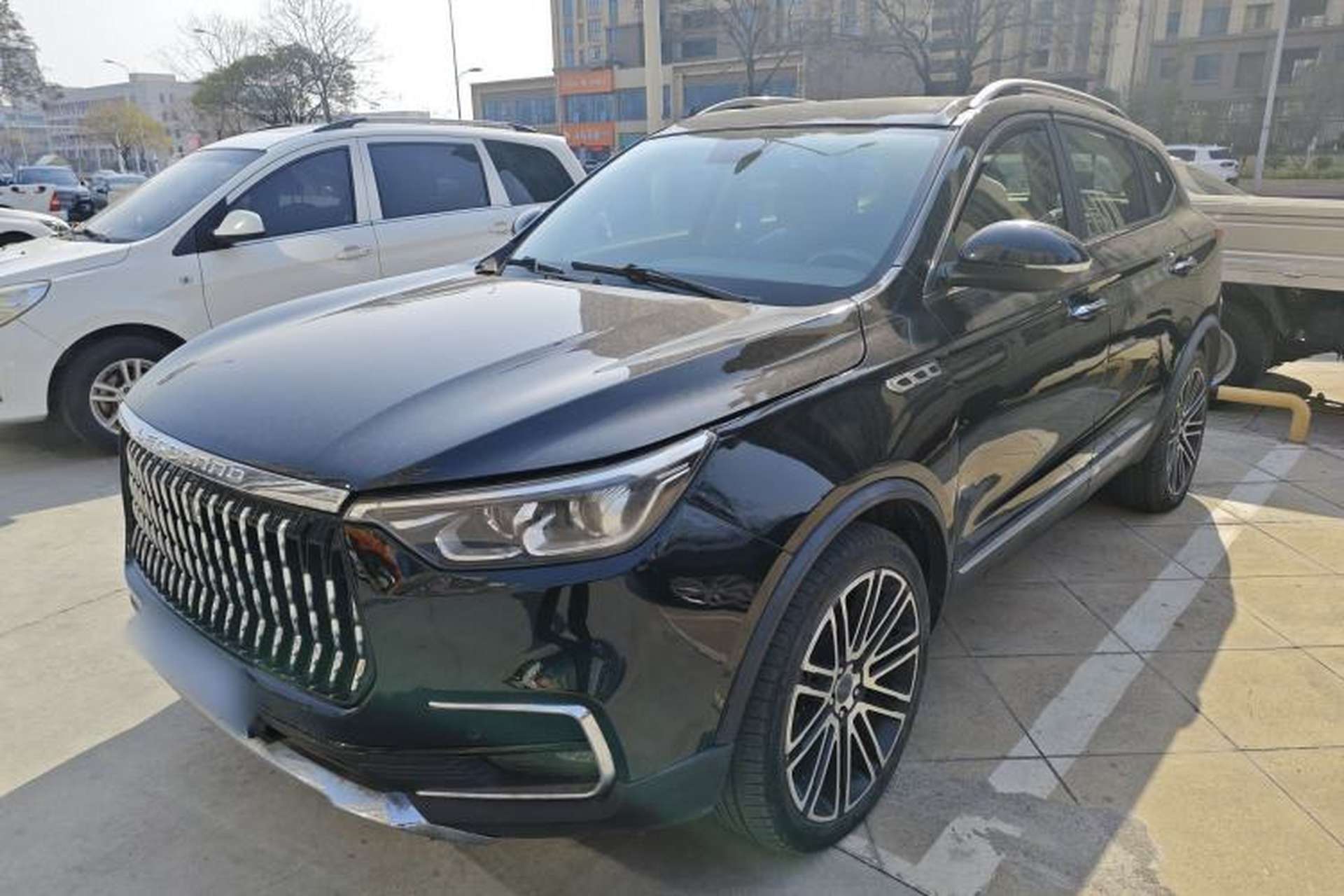 Used Leopaard Mattu 2018 1.6T GDI DCT Elite Model Front Left 45 Deg