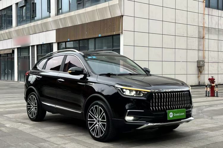 Used Leopaard Mattu 2018 1.6T GDI DCT Elite Model Front Right 45 Deg