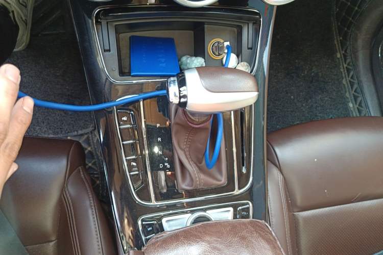Used Leopaard Mattu 2018 1.6T GDI DCT Elite Model Gear Lever