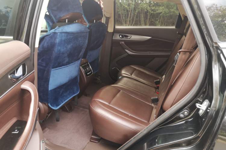 Used Leopaard Mattu 2018 1.6T GDI DCT Elite Model Left Rear Seat