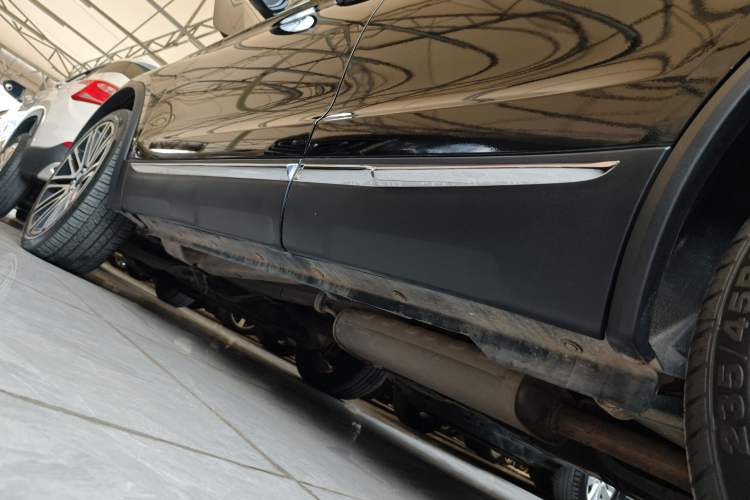 Used Leopaard Mattu 2018 1.6T GDI DCT Elite Model Left Side Sill
