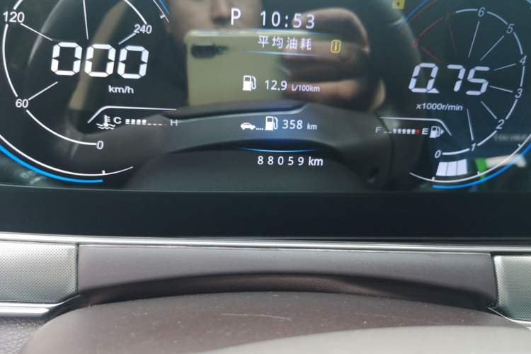Used Leopaard Mattu 2018 1.6T GDI DCT Elite Model Odometer Close Up