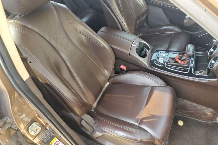 Used Leopaard Mattu 2018 1.6T GDI DCT Elite Model Right Front Seat