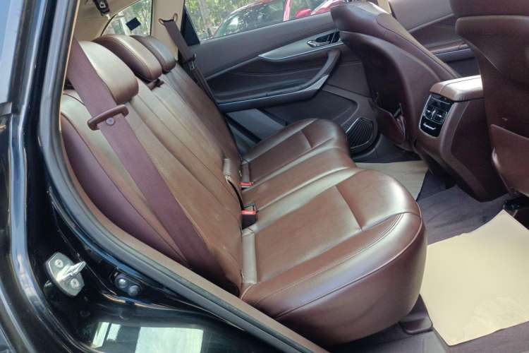 Used Leopaard Mattu 2018 1.6T GDI DCT Elite Model Right Rear Seat
