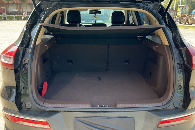 Used Leopaard Mattu 2018 1.6T GDI DCT Elite Model Trunk
