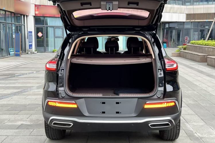 Used Leopaard Mattu 2018 1.6T GDI DCT Elite Model Trunk