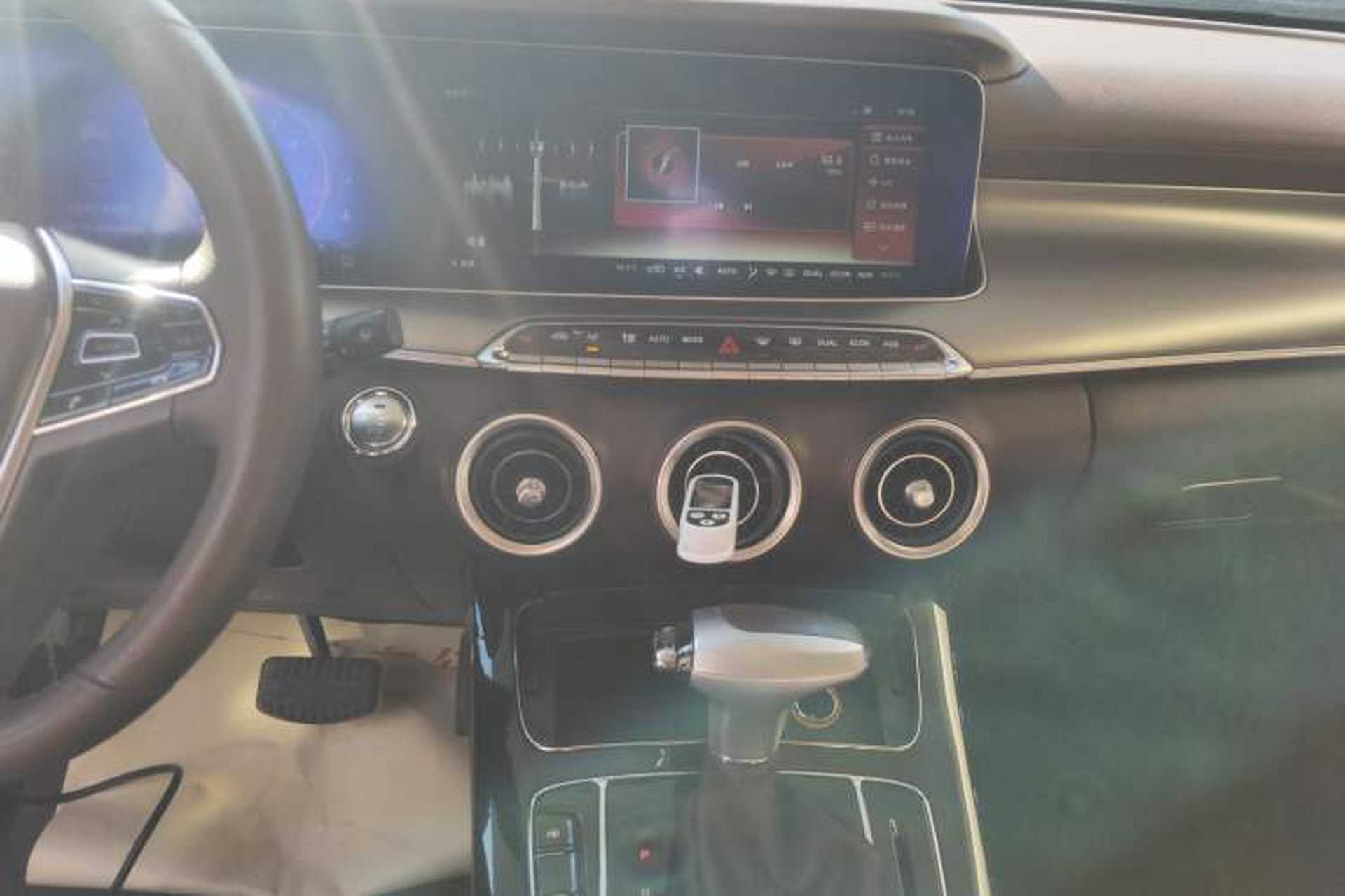 Used Leopaard Mattu 2018 1.6T GDI DCT Prestige Model Audio And AC Panel
