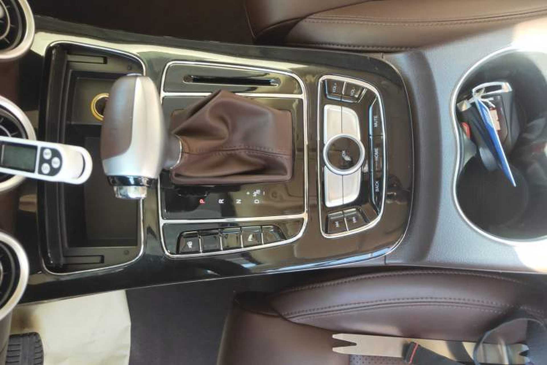 Used Leopaard Mattu 2018 1.6T GDI DCT Prestige Model Gear Lever
