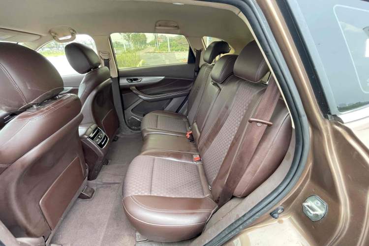 Used Leopaard Mattu 2018 1.6T GDI DCT Comfort Model Interior 1