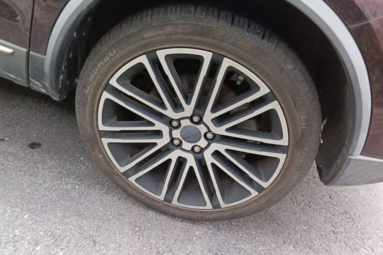 Used Leopaard Mattu 2018 1.6T GDI DCT Flagship Model Right Front Wheel Hub