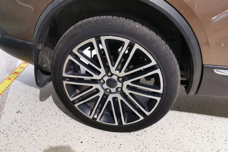 Used Leopaard Mattu 2018 1.6T GDI DCT Elite Model Right Rear Wheel Hub