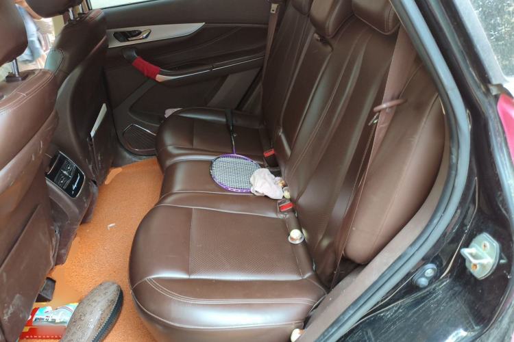 Used Leopaard Mattu 2018 1.6T GDI Manual Elite Model Left Rear Seat
