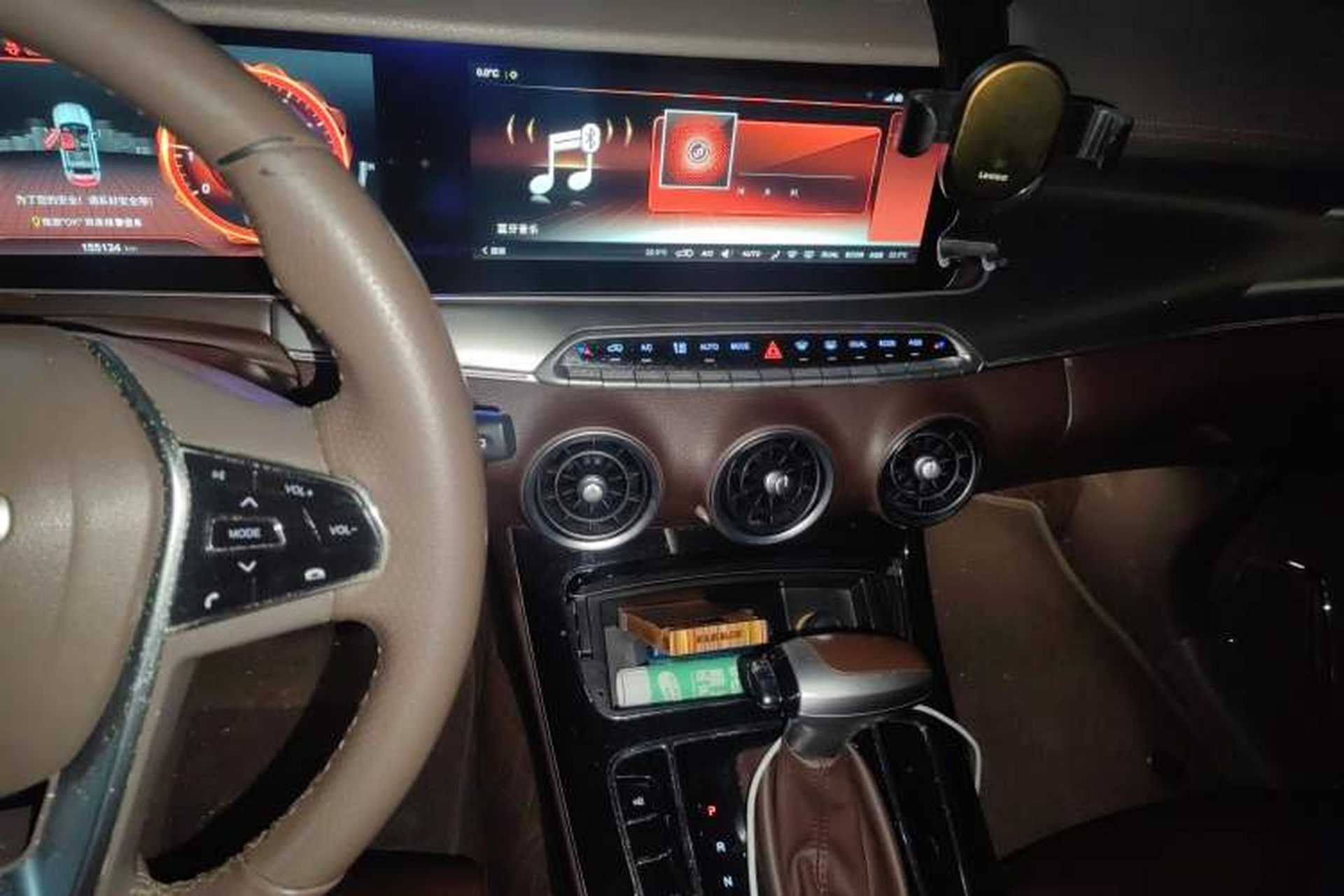 Used Leopaard Mattu 2018 1.6T GDI DCT Luxury Model Audio And AC Panel