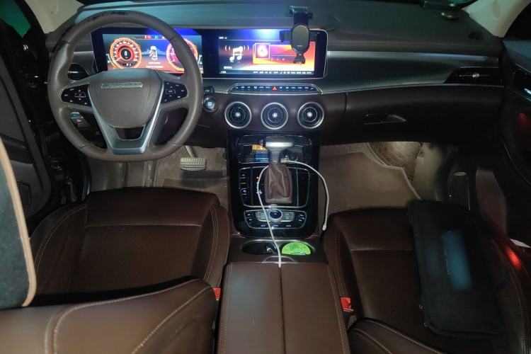 Used Leopaard Mattu 2018 1.6T GDI DCT Luxury Model Center Console