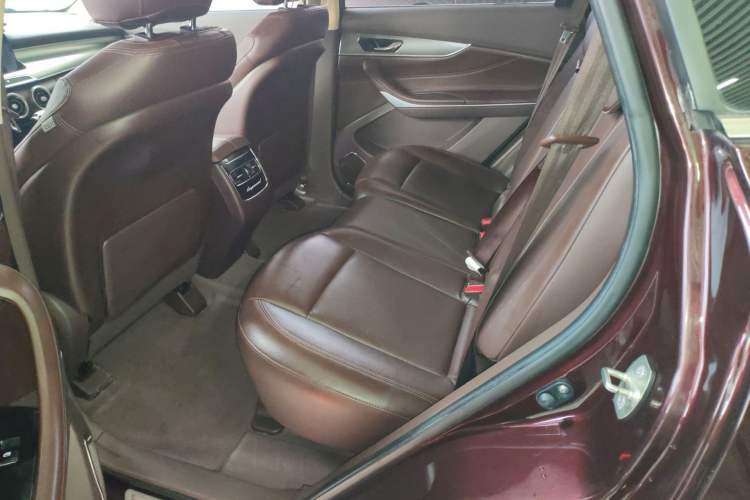 Used Leopaard Mattu 2018 1.6T GDI DCT Elite Model Interior 4