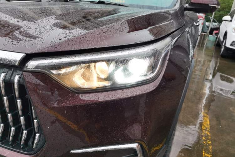 Used Leopaard Mattu 2018 1.6T GDI DCT Elite Model Left Front Headlight