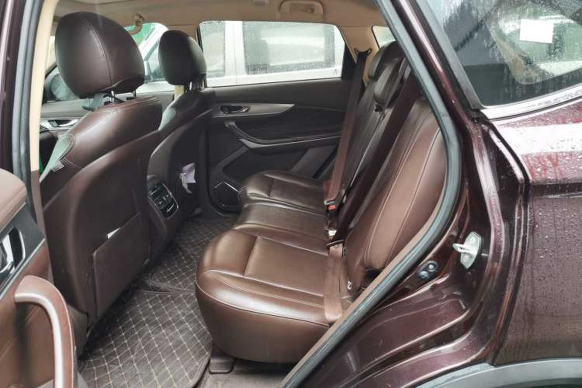 Used Leopaard Mattu 2018 1.6T GDI DCT Elite Model Left Rear Seat