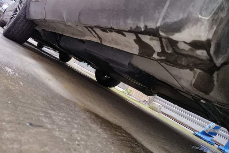 Used Leopaard Mattu 2018 1.6T GDI DCT Elite Model Right Side Sill
