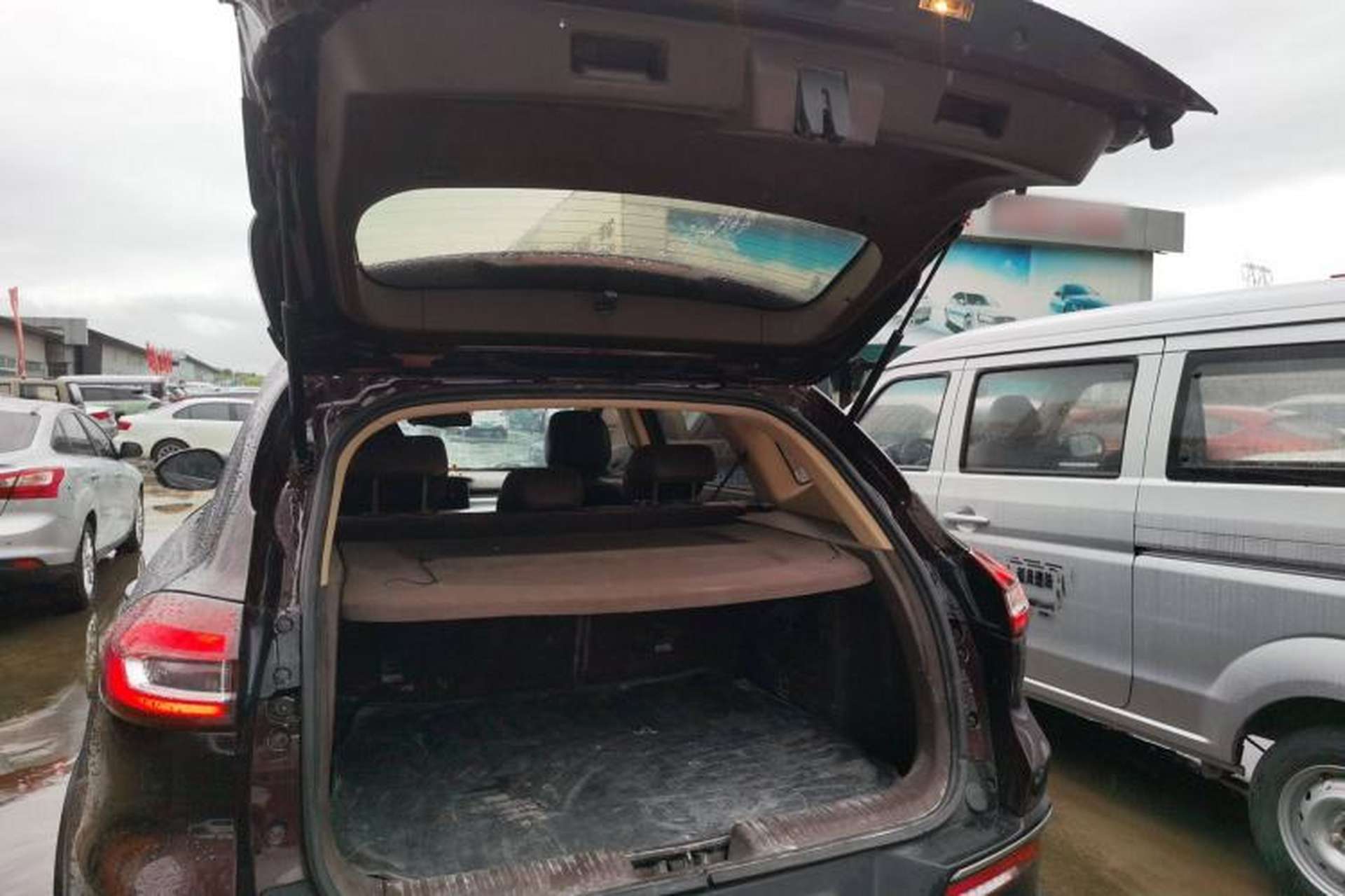Used Leopaard Mattu 2018 1.6T GDI DCT Elite Model Trunk