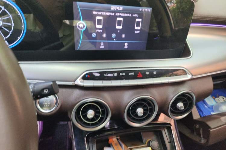 Used Leopaard Mattu 2018 1.6T GDI DCT Elite Model Audio And AC Panel