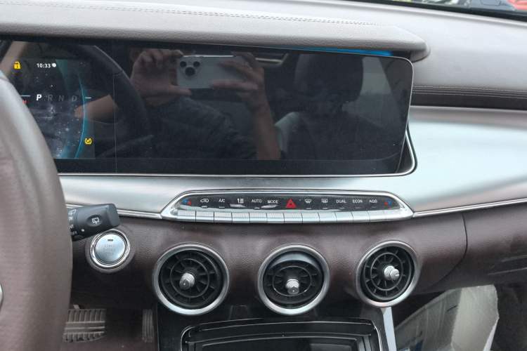 Used Leopaard Mattu 2018 1.6T GDI DCT Prestige Model Audio And AC Panel