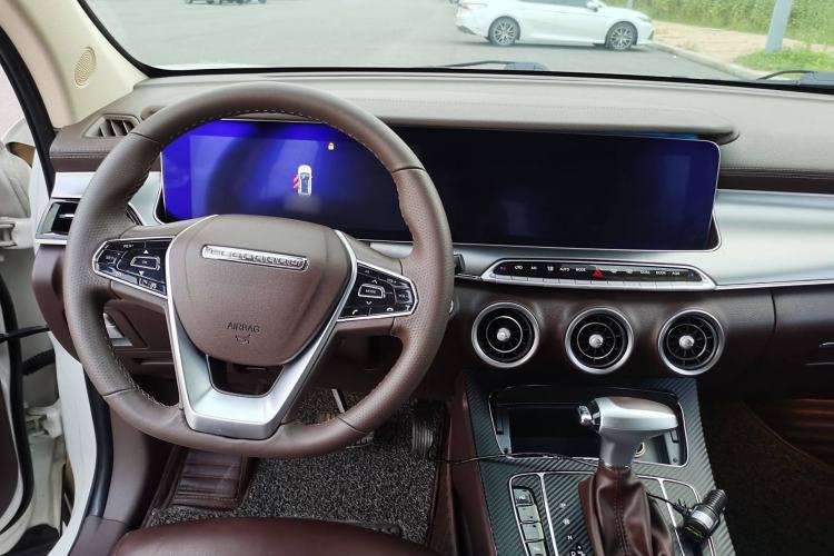 Used Leopaard Mattu 2018 1.6T GDI DCT Prestige Model Audio And AC Panel