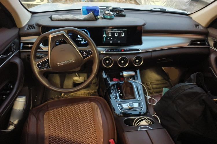 Used Leopaard Mattu 2018 1.6T GDI DCT Elite Model Center Console