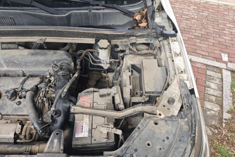 Used Leopaard Mattu 2018 1.6T GDI Manual Elite Model Engine Bay Left