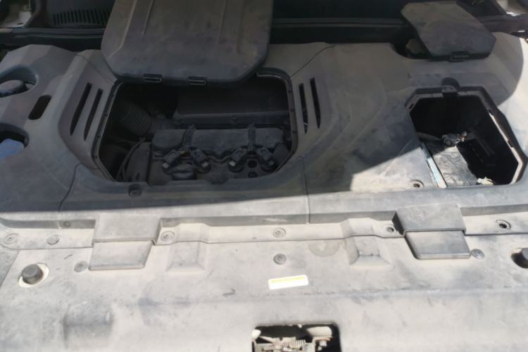 Used Leopaard Mattu 2018 1.6T GDI DCT Elite Model Engine Bay