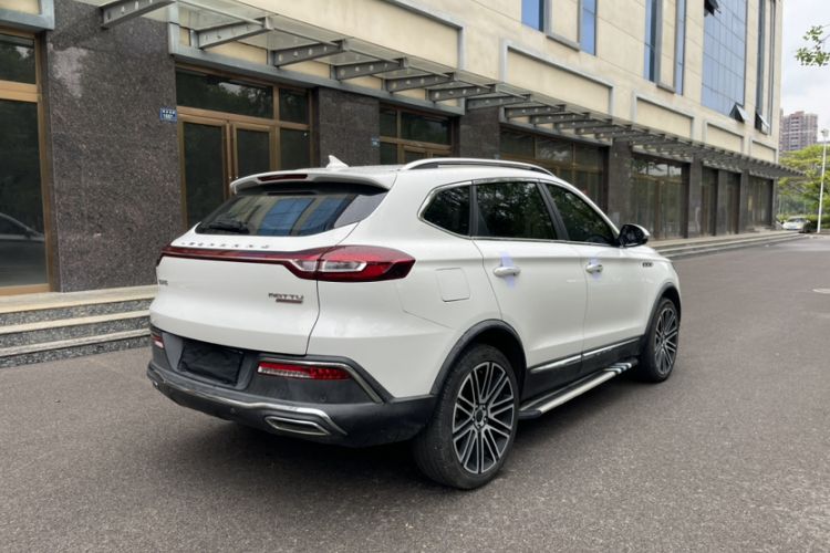 Used Leopaard Mattu 2018 1.6T GDI Manual Elite Model Exterior 4