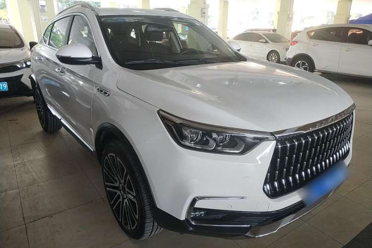 Used Leopaard Mattu 2018 1.6T GDI Manual Elite Model Front Right 45 Deg