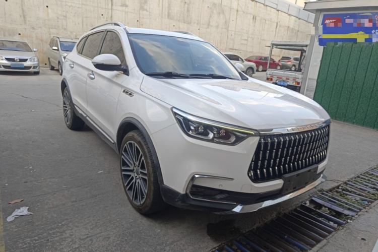 Used Leopaard Mattu 2018 1.6T GDI DCT Prestige Model Front Right 45 Deg