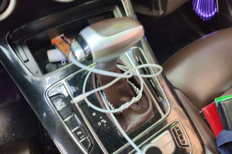 Used Leopaard Mattu 2018 1.6T GDI DCT Elite Model Gear Lever
